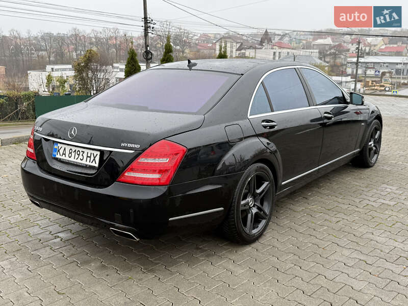 Седан Mercedes-Benz S-Class 2010 в Чернівцях фото 16 Седан Mercedes-Benz S-Class 2010 в Чернівцях