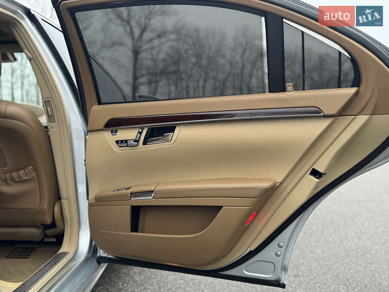 Седан Mercedes-Benz S-Class 2008 в Чугуеве фото 27 Седан Mercedes-Benz S-Class 2008 в Чугуеве