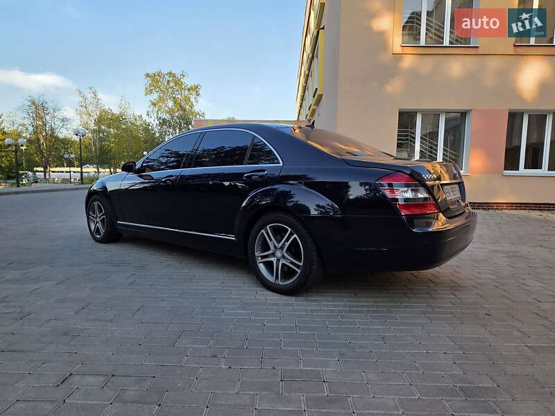 Седан Mercedes-Benz S-Class 2007 в Рівному