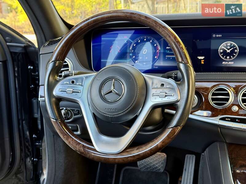 Седан Mercedes-Benz S-Class 2017 в Днепре