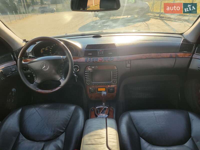 Седан Mercedes-Benz S-Class 2001 в Дублянах фото 24 Седан Mercedes-Benz S-Class 2001 в Дублянах