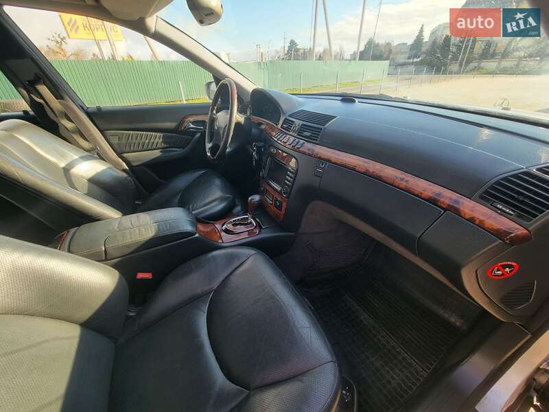 Седан Mercedes-Benz S-Class 2001 в Дублянах фото 35 Седан Mercedes-Benz S-Class 2001 в Дублянах