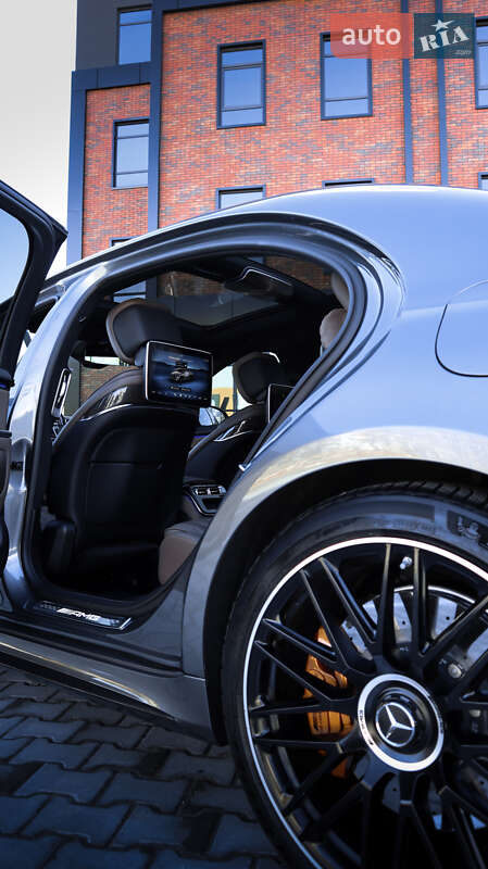 Седан Mercedes-Benz S-Class 2024 в Вінниці