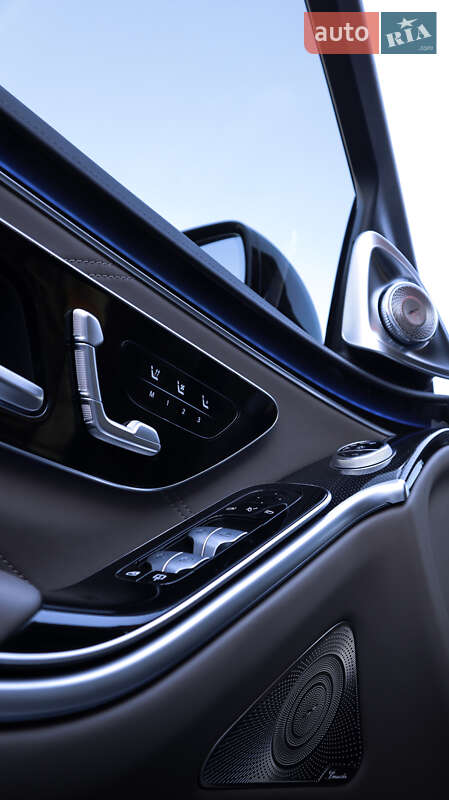 Седан Mercedes-Benz S-Class 2024 в Вінниці