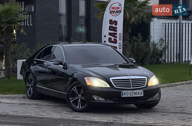Седан Mercedes-Benz S-Class 2006 в Ужгороде