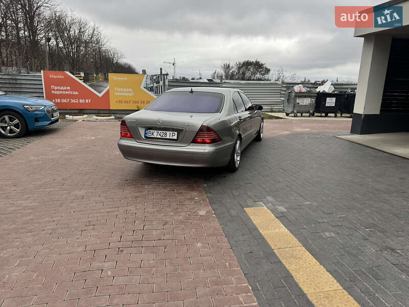 Седан Mercedes-Benz S-Class 2005 в Рівному