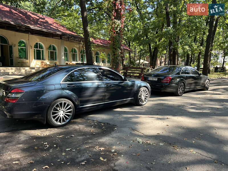 Седан Mercedes-Benz S-Class 2005 в Полтаве