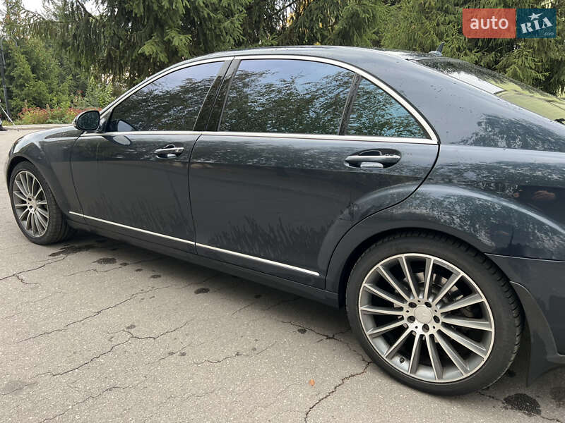 Седан Mercedes-Benz S-Class 2005 в Полтаве