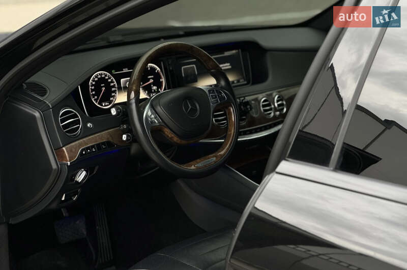 Седан Mercedes-Benz S-Class 2013 в Черновцах