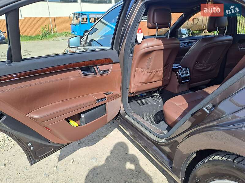 Седан Mercedes-Benz S-Class 2011 в Чернівцях фото 12 Седан Mercedes-Benz S-Class 2011 в Чернівцях
