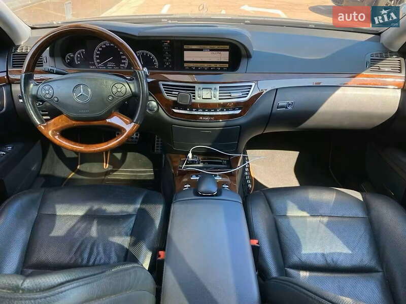 Седан Mercedes-Benz S-Class 2010 в Киеве