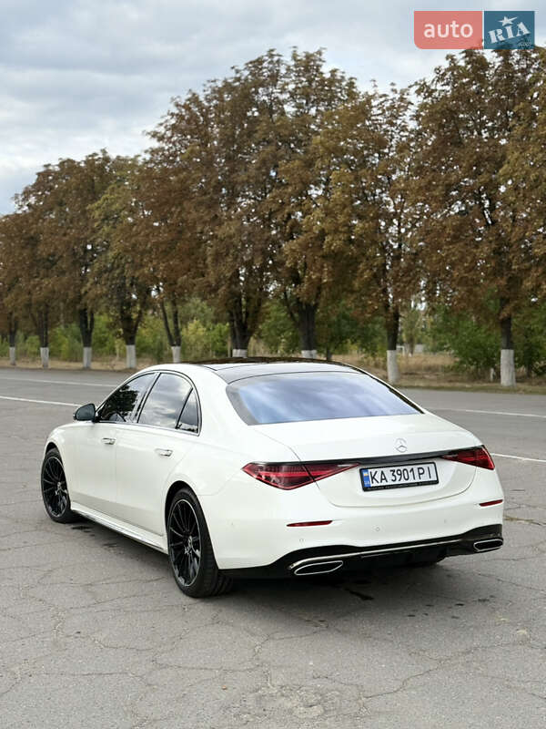 Седан Mercedes-Benz S-Class 2022 в Звенигородке