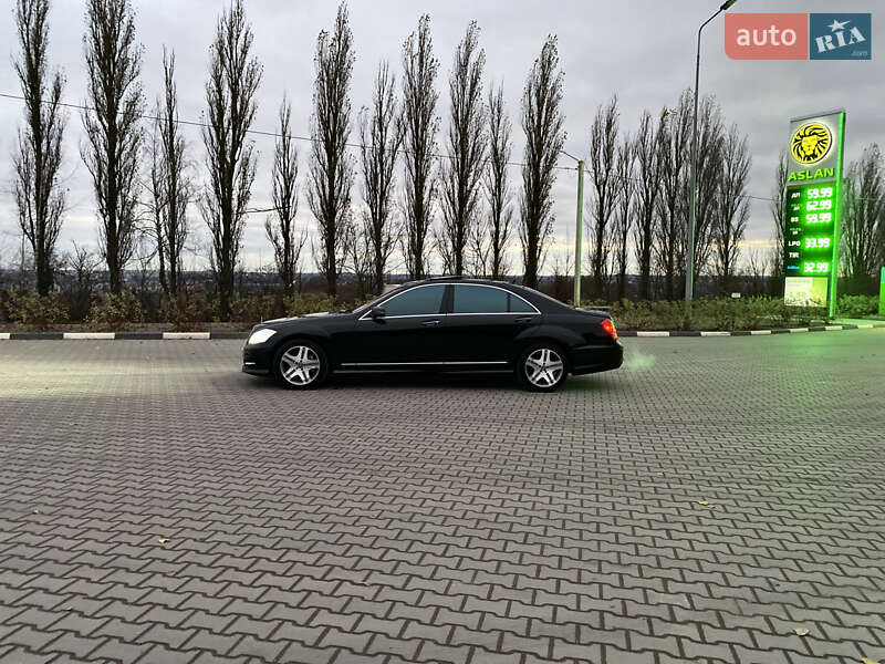 Седан Mercedes-Benz S-Class 2011 в Хмельницькому