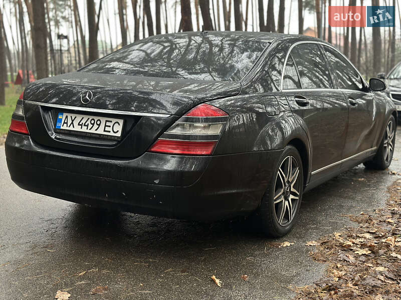 Седан Mercedes-Benz S-Class 2005 в Києві