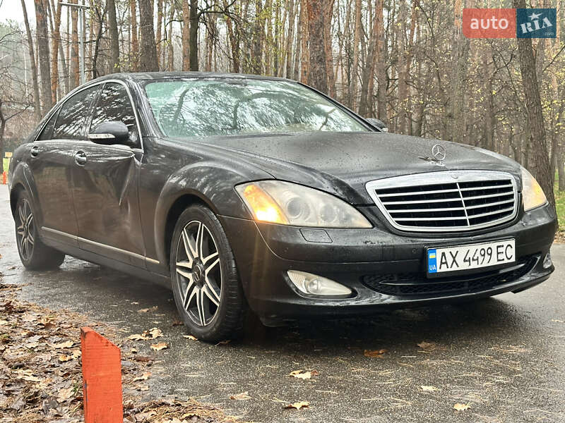 Седан Mercedes-Benz S-Class 2005 в Києві
