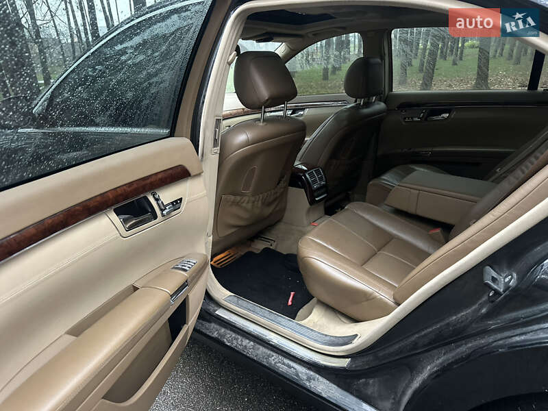 Седан Mercedes-Benz S-Class 2005 в Києві