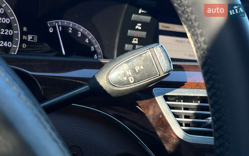 Седан Mercedes-Benz S-Class 2010 в Львове