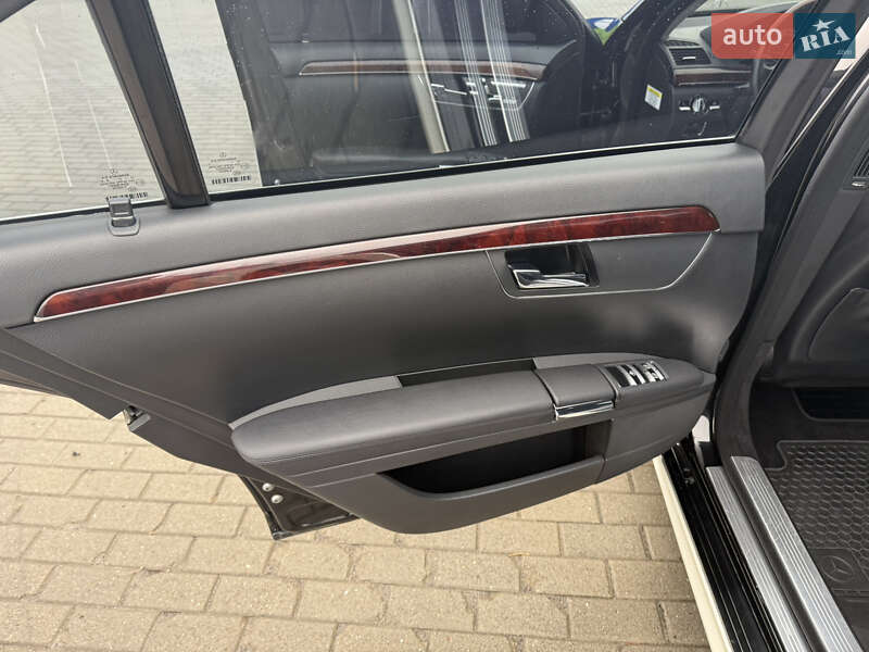 Седан Mercedes-Benz S-Class 2008 в Ковеле