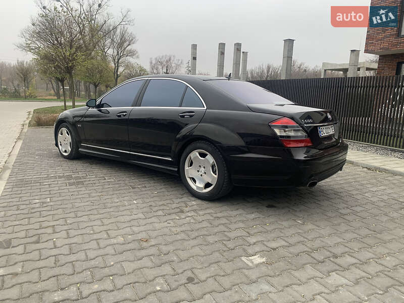 Седан Mercedes-Benz S-Class 2007 в Умані