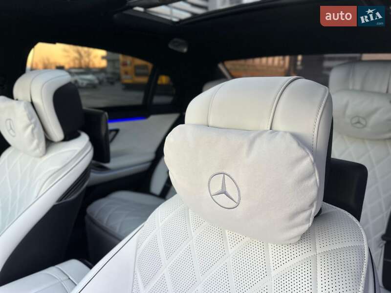 Седан Mercedes-Benz S-Class 2022 в Києві