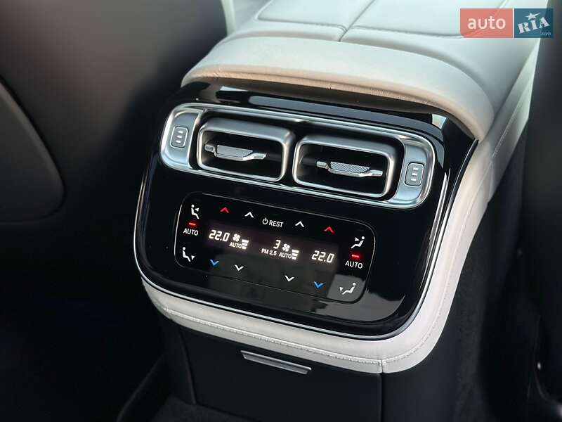 Седан Mercedes-Benz S-Class 2022 в Києві