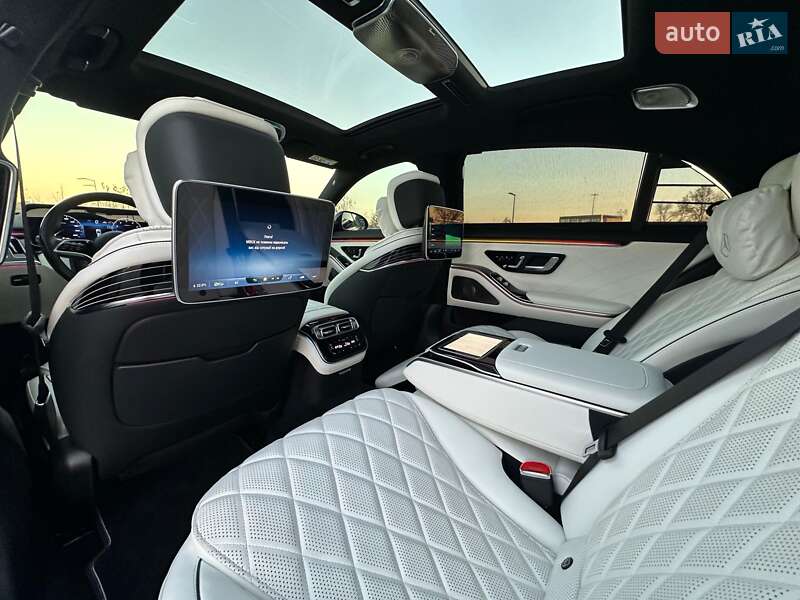 Седан Mercedes-Benz S-Class 2022 в Києві