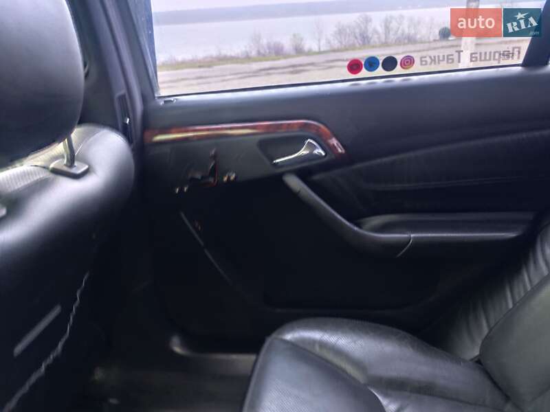 Седан Mercedes-Benz S-Class 2001 в Днепре