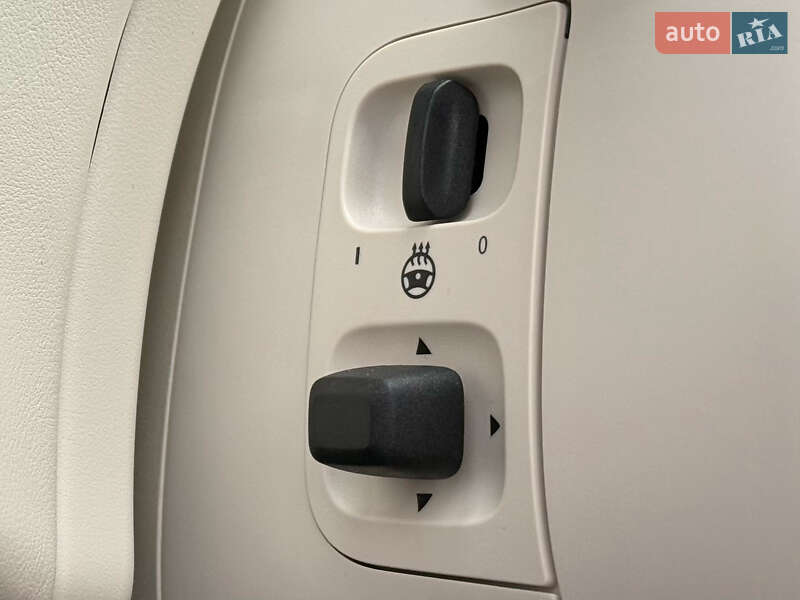 Седан Mercedes-Benz S-Class 2024 в Києві фото 84 Седан Mercedes-Benz S-Class 2024 в Києві