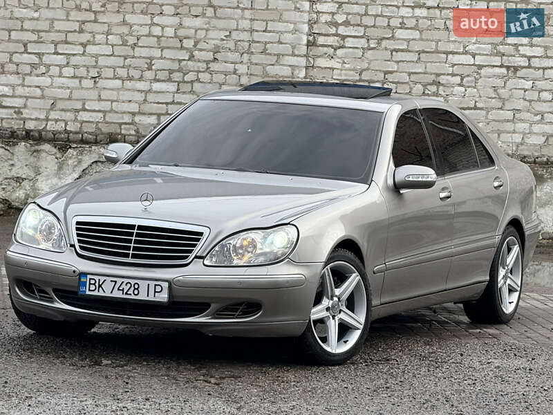 Седан Mercedes-Benz S-Class 2005 в Рівному