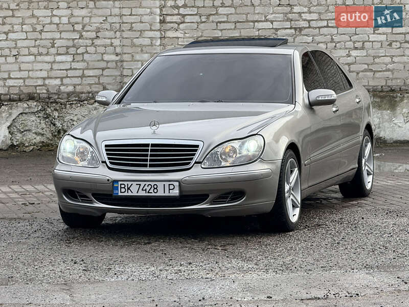Седан Mercedes-Benz S-Class 2005 в Рівному