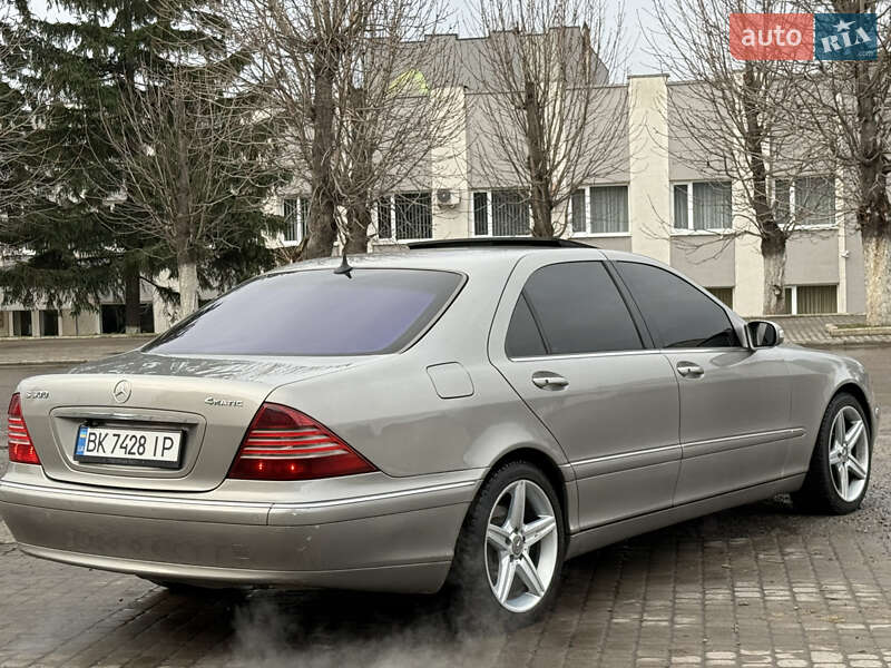 Седан Mercedes-Benz S-Class 2005 в Рівному