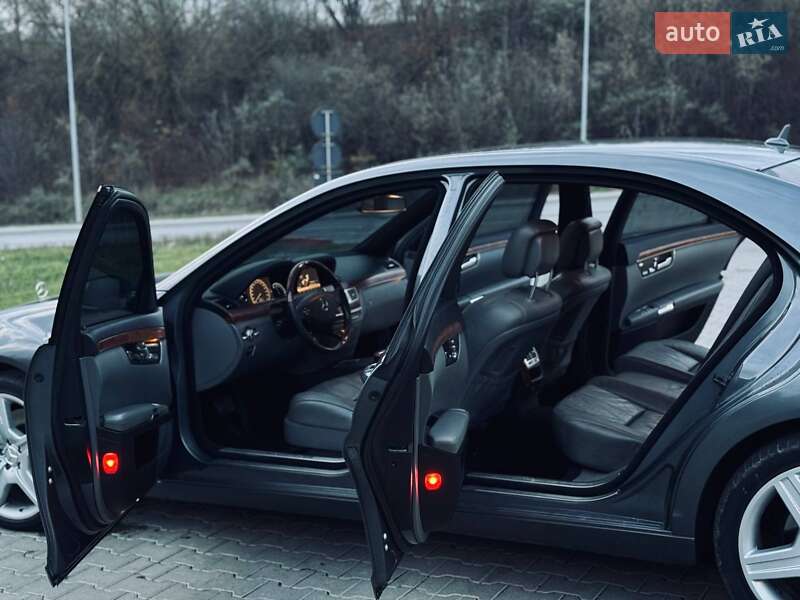 Седан Mercedes-Benz S-Class 2006 в Тернополе