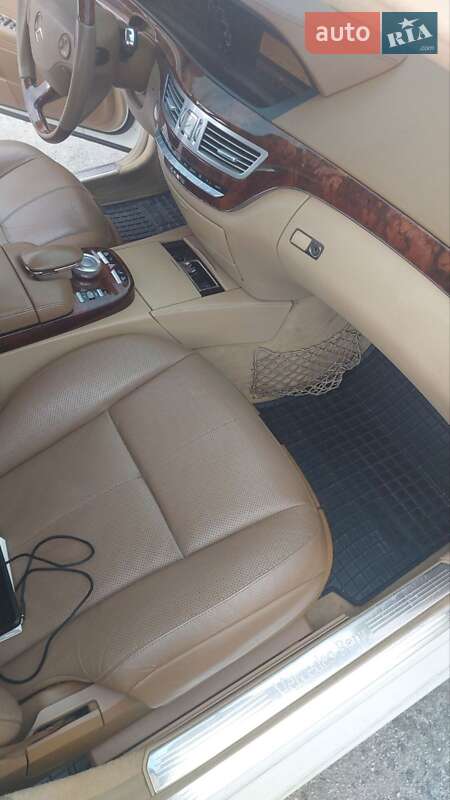 Седан Mercedes-Benz S-Class 2007 в Хмельницком