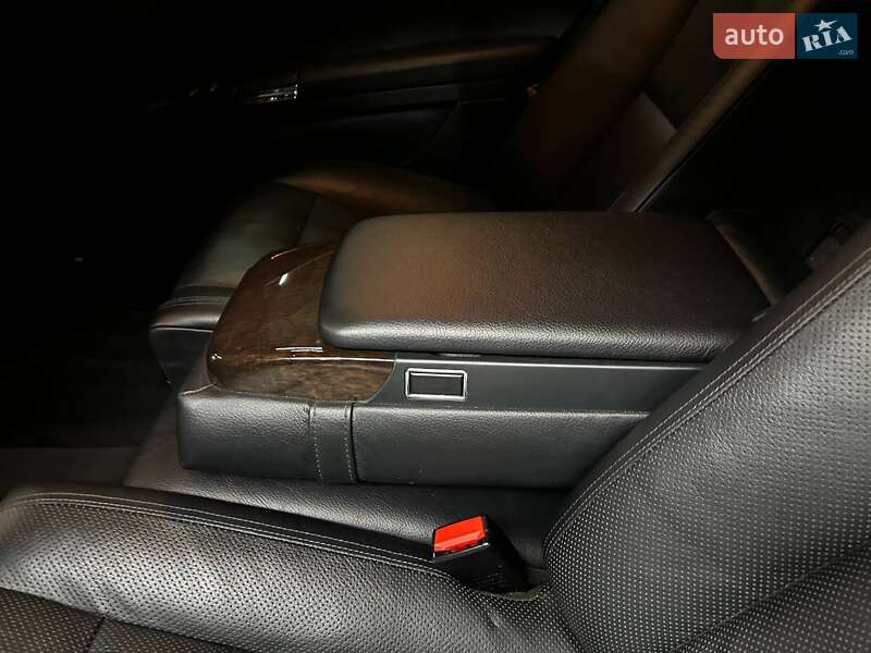 Седан Mercedes-Benz S-Class 2013 в Чернівцях