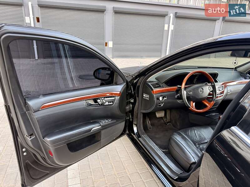 Седан Mercedes-Benz S-Class 2006 в Одессе