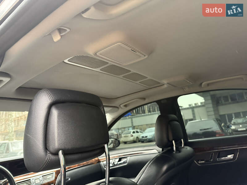 Седан Mercedes-Benz S-Class 2009 в Черновцах