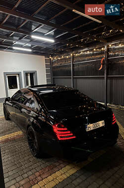 Седан Mercedes-Benz S-Class 2008 в Первомайську