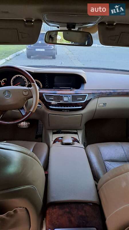 Седан Mercedes-Benz S-Class 2008 в Чернівцях