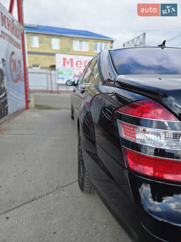 Седан Mercedes-Benz S-Class 2008 в Прилуках