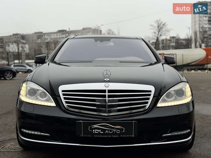 Седан Mercedes-Benz S-Class 2006 в Киеве фото 25 Седан Mercedes-Benz S-Class 2006 в Киеве