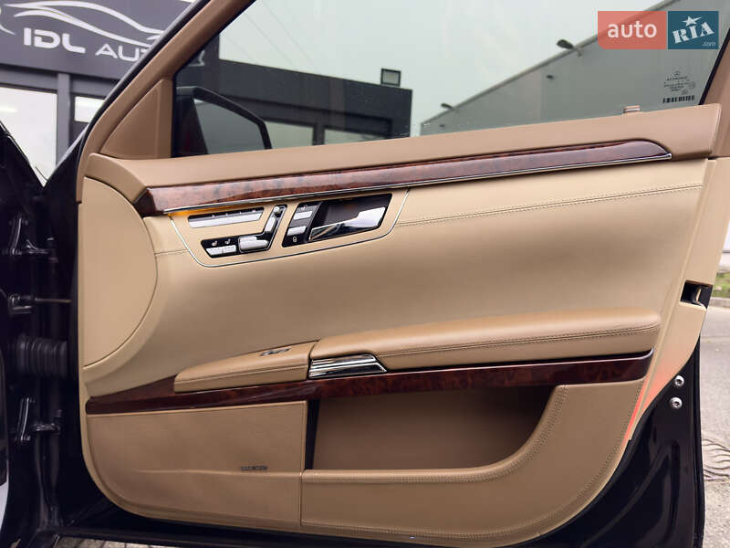 Седан Mercedes-Benz S-Class 2006 в Киеве фото 48 Седан Mercedes-Benz S-Class 2006 в Киеве