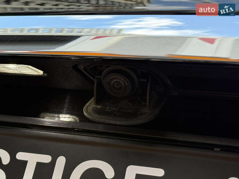 Седан Mercedes-Benz S-Class 2015 в Києві фото 42 Седан Mercedes-Benz S-Class 2015 в Києві