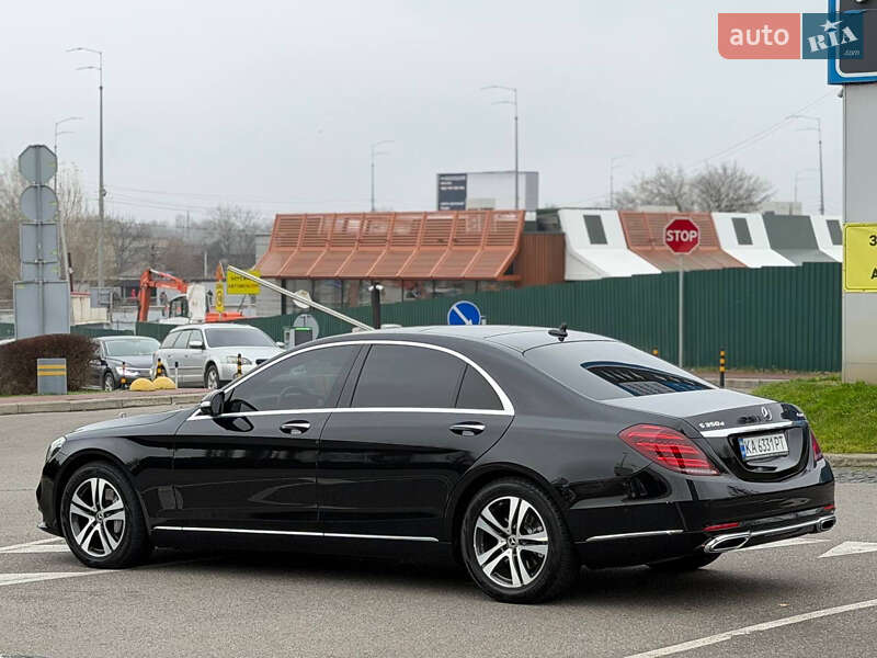 Седан Mercedes-Benz S-Class 2019 в Киеве