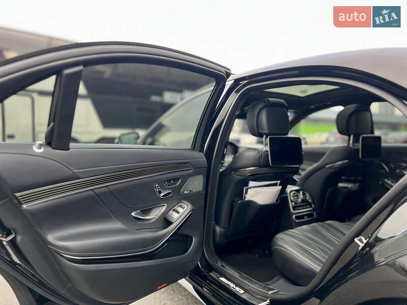 Седан Mercedes-Benz S-Class 2019 в Києві