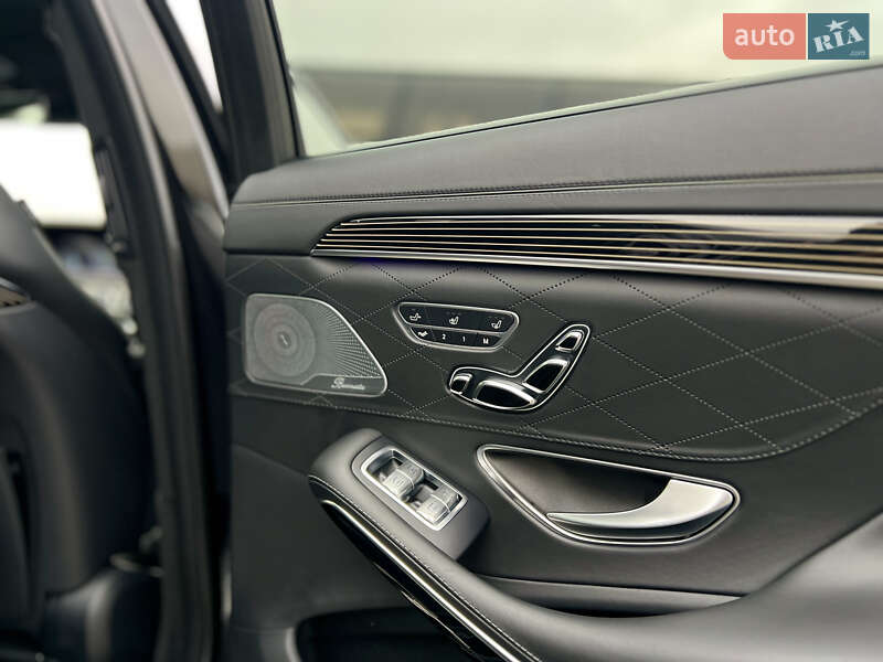 Седан Mercedes-Benz S-Class 2019 в Києві