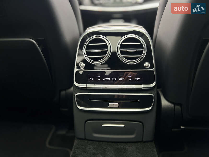 Седан Mercedes-Benz S-Class 2019 в Києві