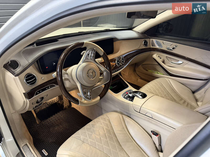 Седан Mercedes-Benz S-Class 2018 в Києві