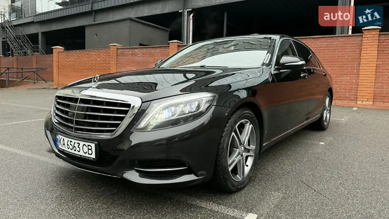 Mercedes-Benz S-Class