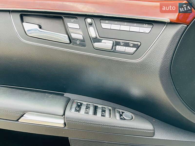 Седан Mercedes-Benz S-Class 2008 в Рахове