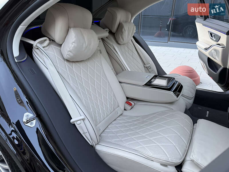 Седан Mercedes-Benz S-Class 2021 в Киеве